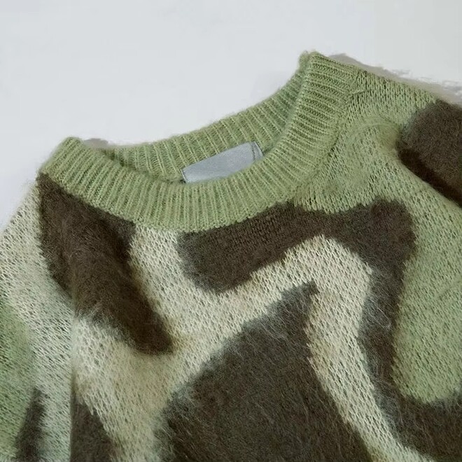 Drop Shoulder Fuzzy Jacquard Crew Neck Oversized Knitted Sweater